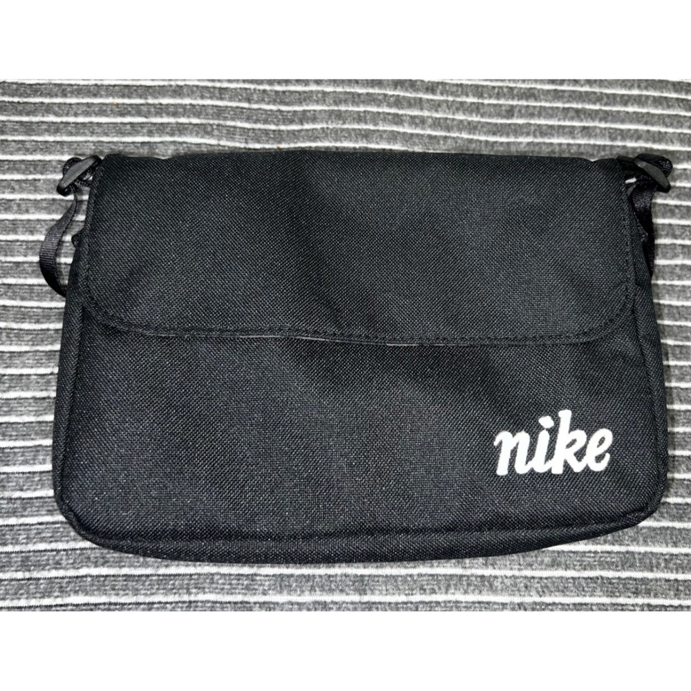 Nike Black Canvas Crossbody Bag Script Logo Adjustable Strap Messenger Bag
